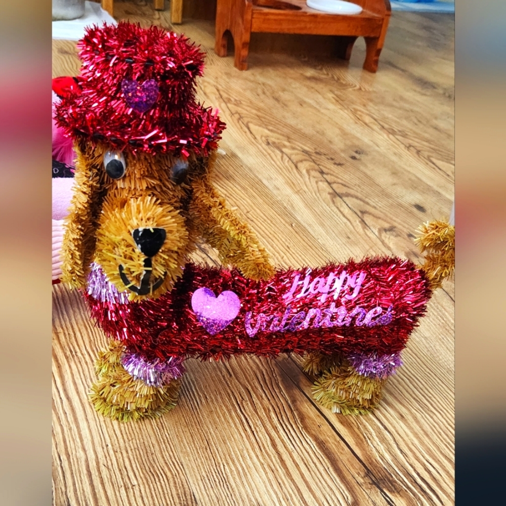 Tinsel Valentine's Day Dachshund Dog Decoration